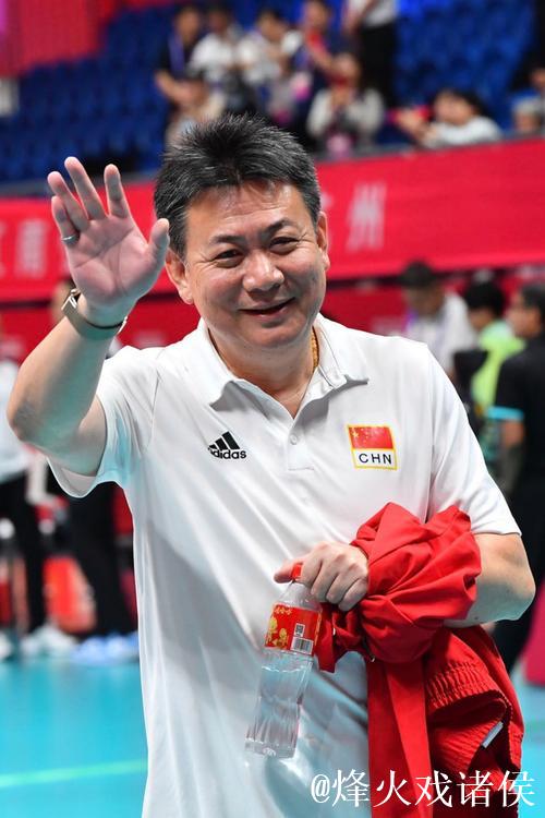 专访|23年后再执教上海女排,蔡斌:做好过程才有好结果 专访|23年后再执教上海女排,蔡斌:做好过程才有好结果